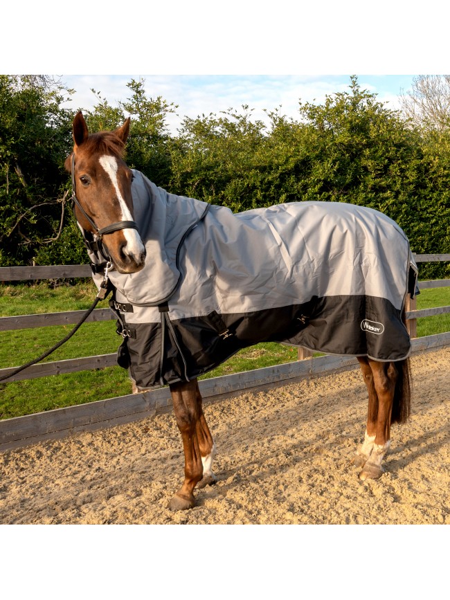 R257 Whiston Mediumweight 170g Turnout Rug in Silver-Grey - 5'9 or 6'3 Only